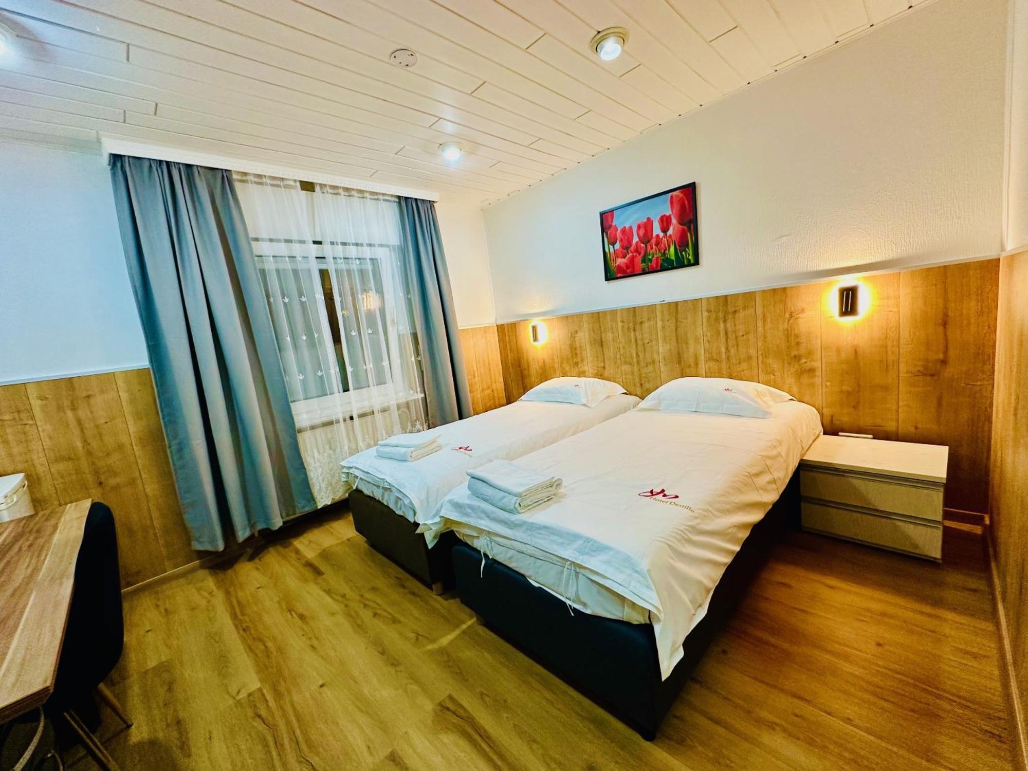 Hotel Destille Dormagen Zimmer foto